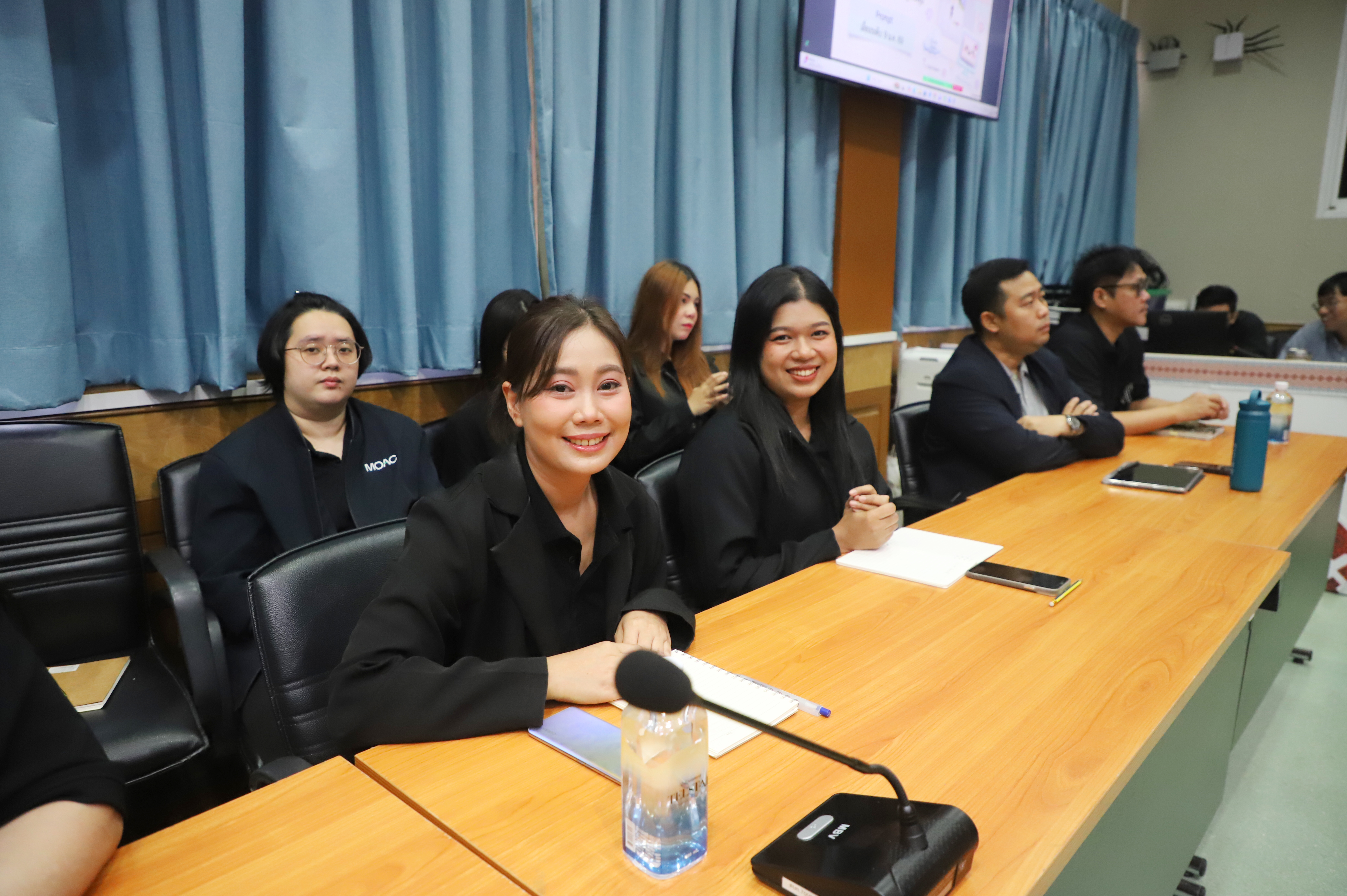 title - สำนักบริหารกองทุน (สบท.)  จัดการประชุมภายใน เพื่อติดตามเร่งรัดการดำเนินงานตามกรอบหน้าที่และตัวชี้วัด